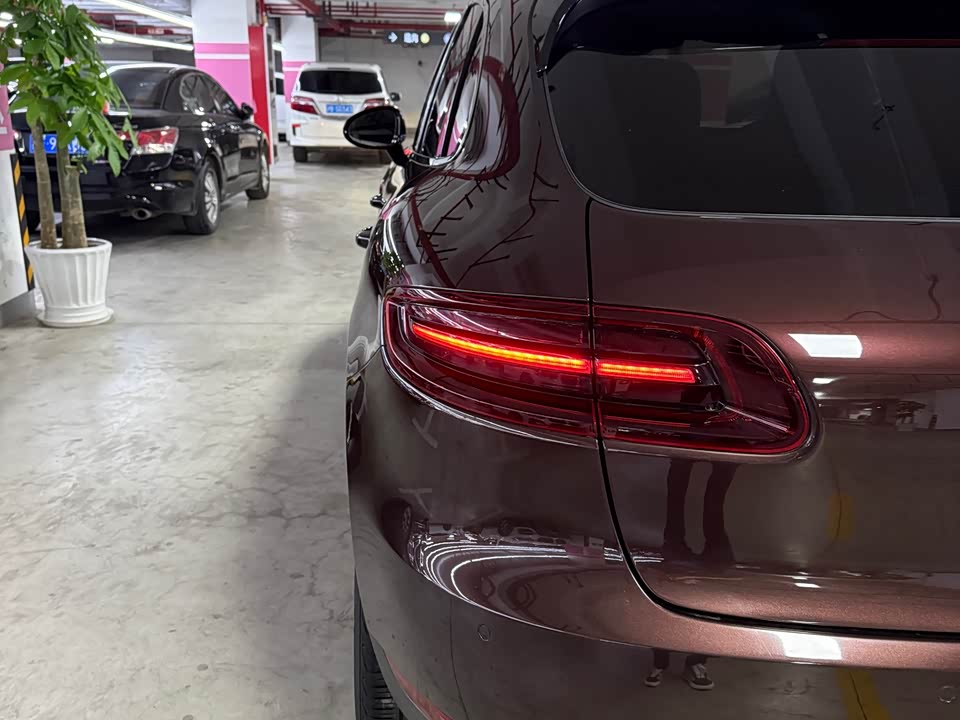 Porsche Macan Porsche Macan