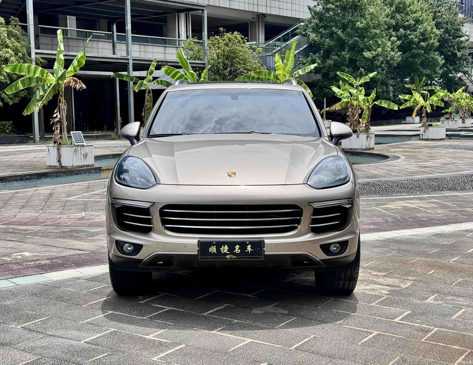 Porsche Cayenne, 2016 2