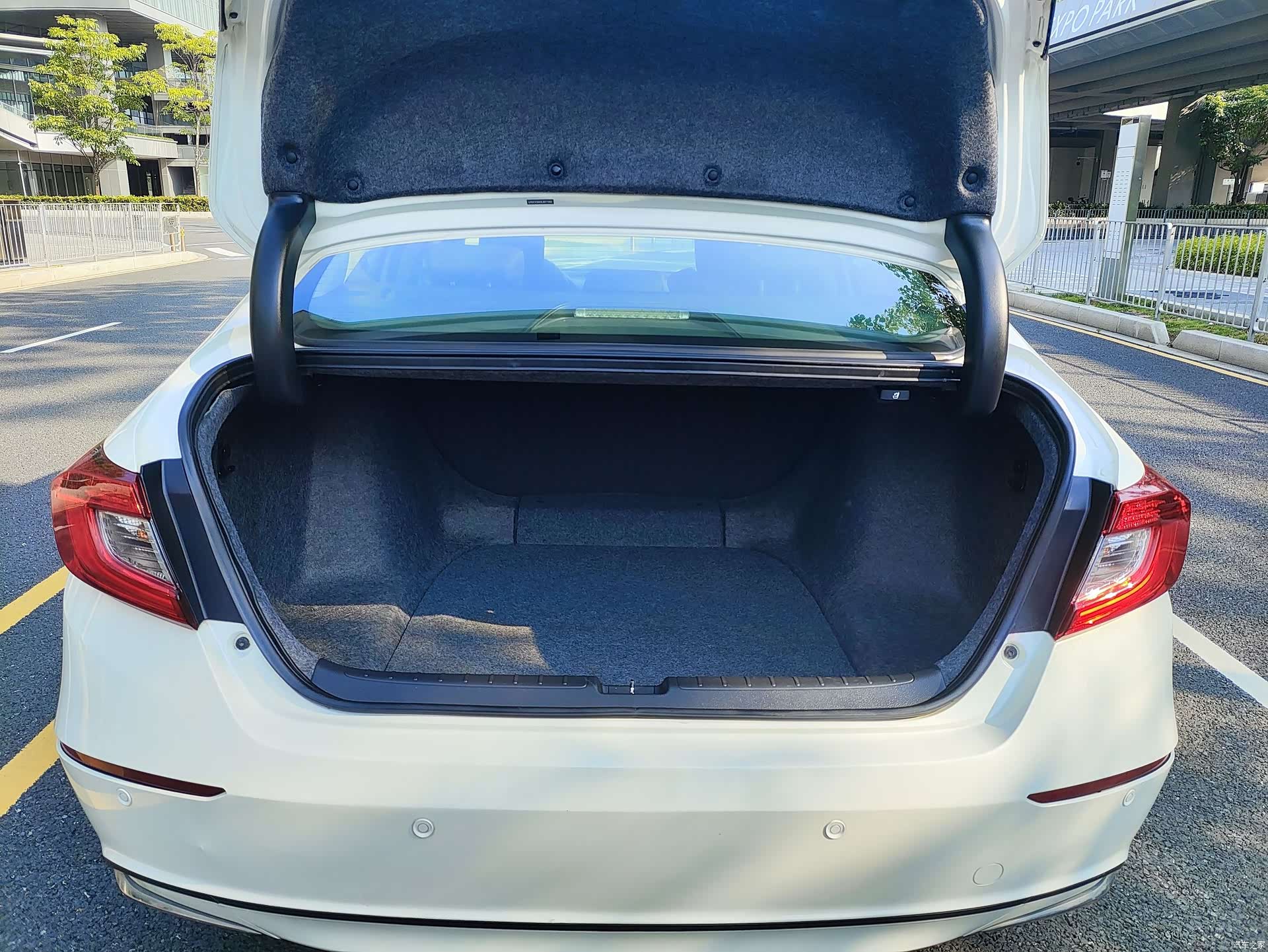 Honda Accord, 2019 14