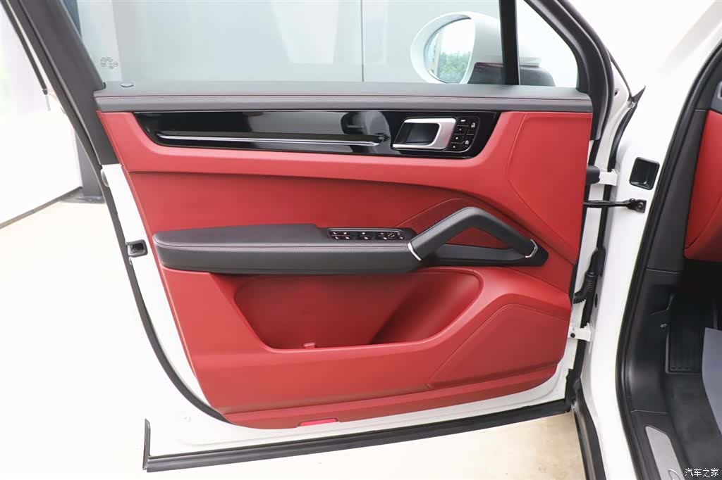Porsche Cayenne, 2020 10