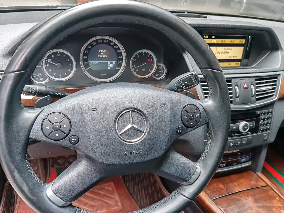Mercedes-Benz E-class Mercedes-Benz E-class