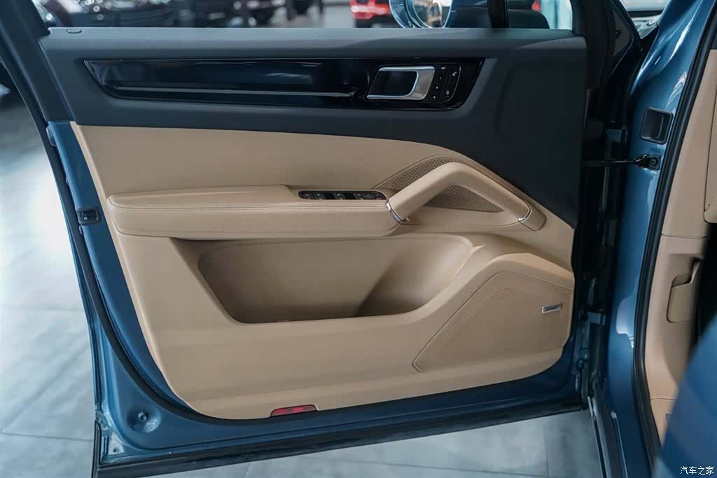 Porsche Cayenne, 2018 10