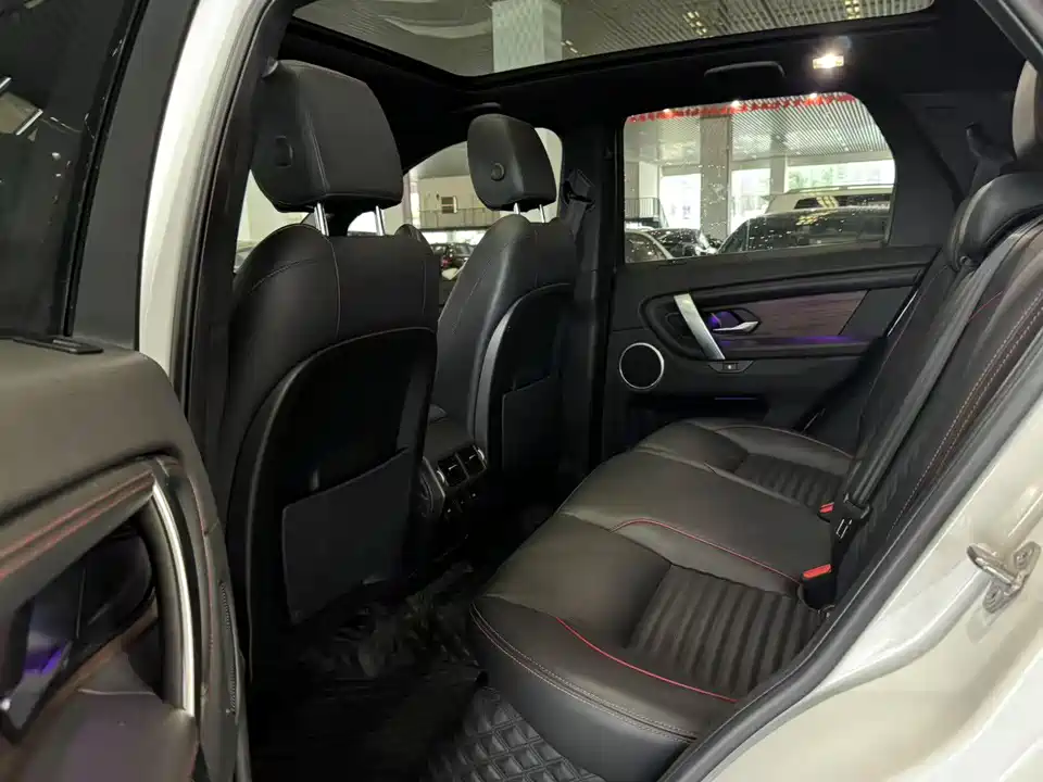Land Rover Discover sports
