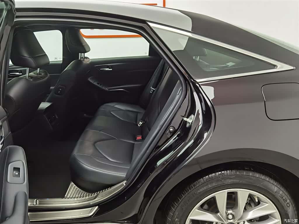 Toyota Avalon, 2019 15