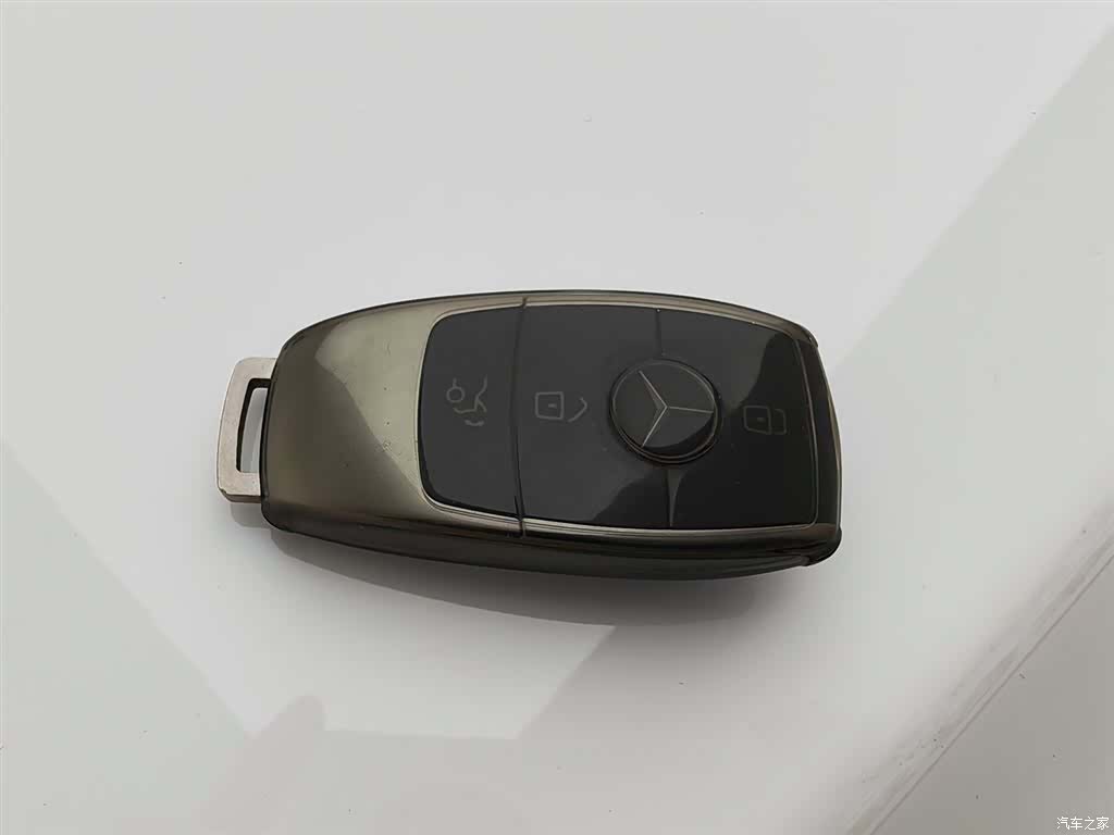 Mercedes-Benz GLC, 2023 19