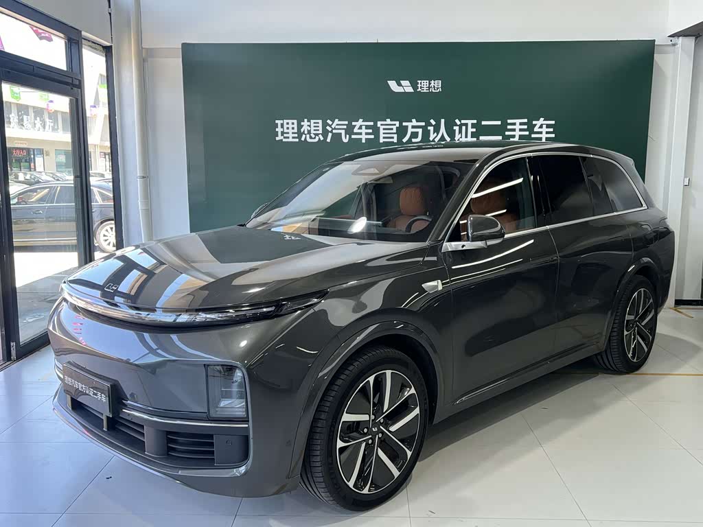 Li Auto L8