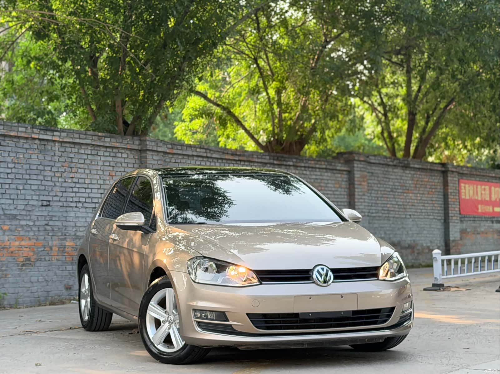 Volkswagen Golf, 2015 3