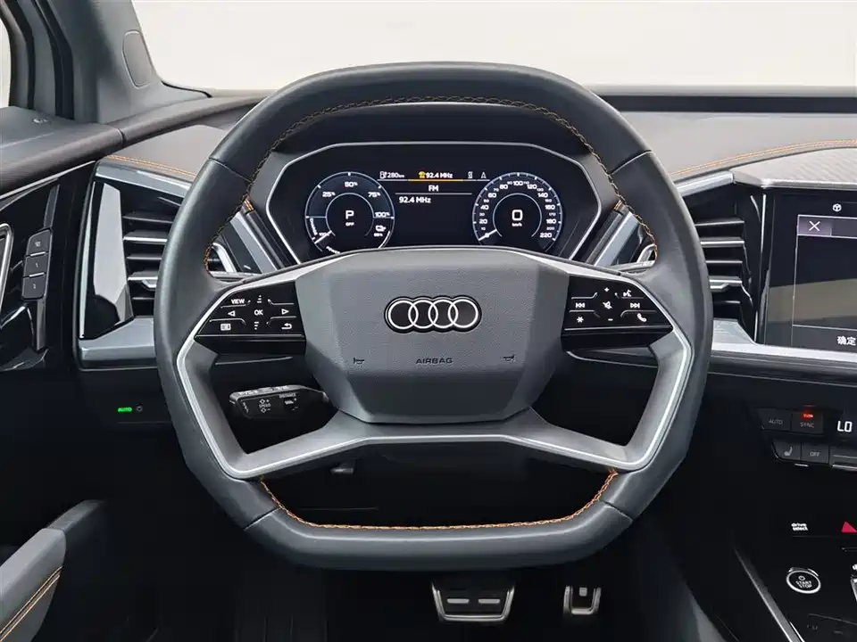 Audi Q4