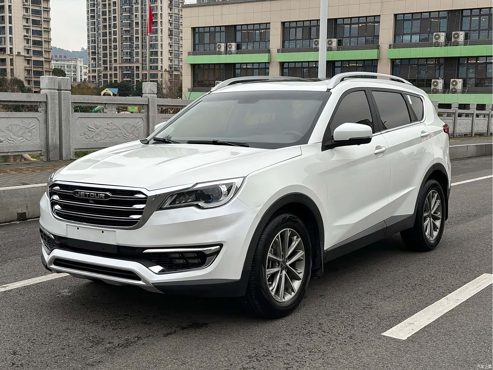 Jetour X70, 2020 1