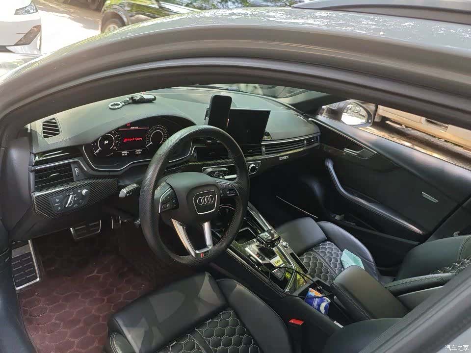 Audi RS4, 2022 8