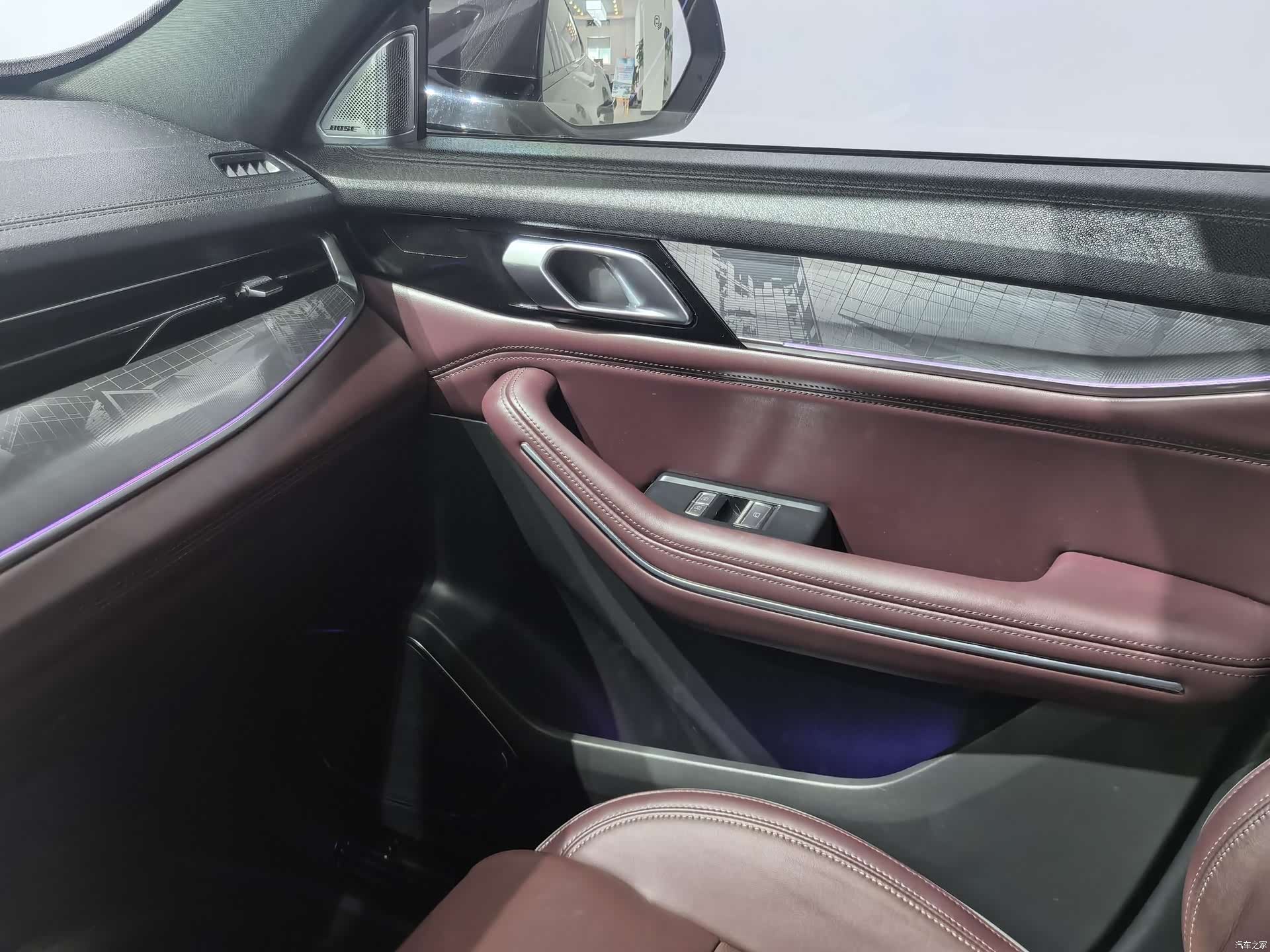 Lynk & Co 02, 2022 все фото
