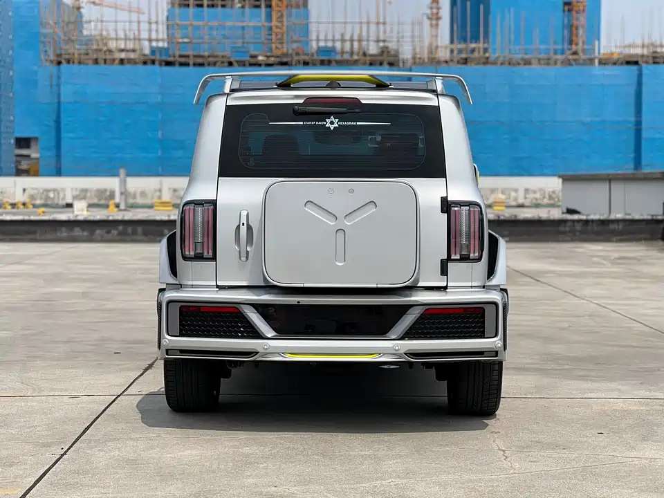 CrossBoundary Co-creation tank 300