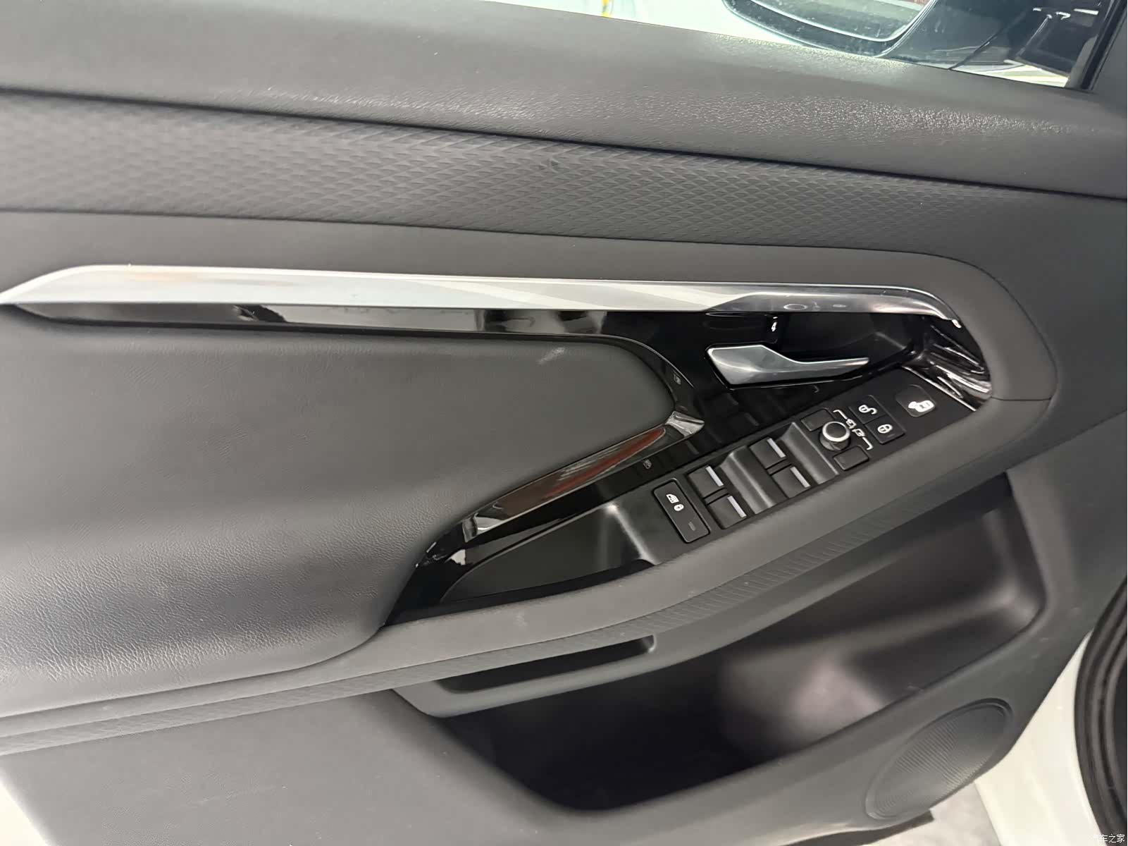 Land Rover Range Rover, 2021 все фото