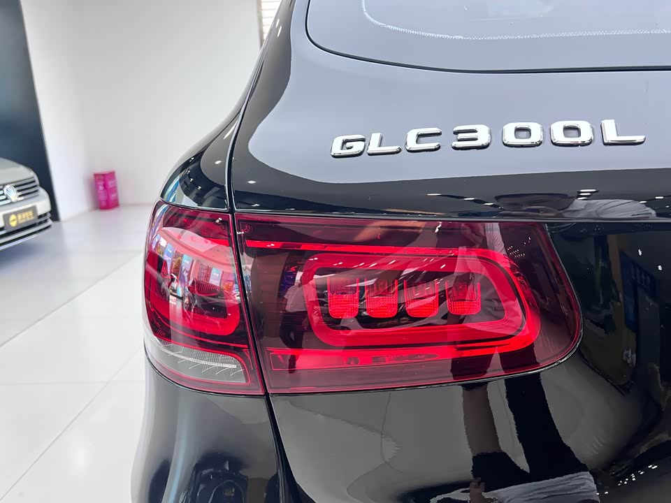 Mercedes-Benz GLC Mercedes-Benz GLC