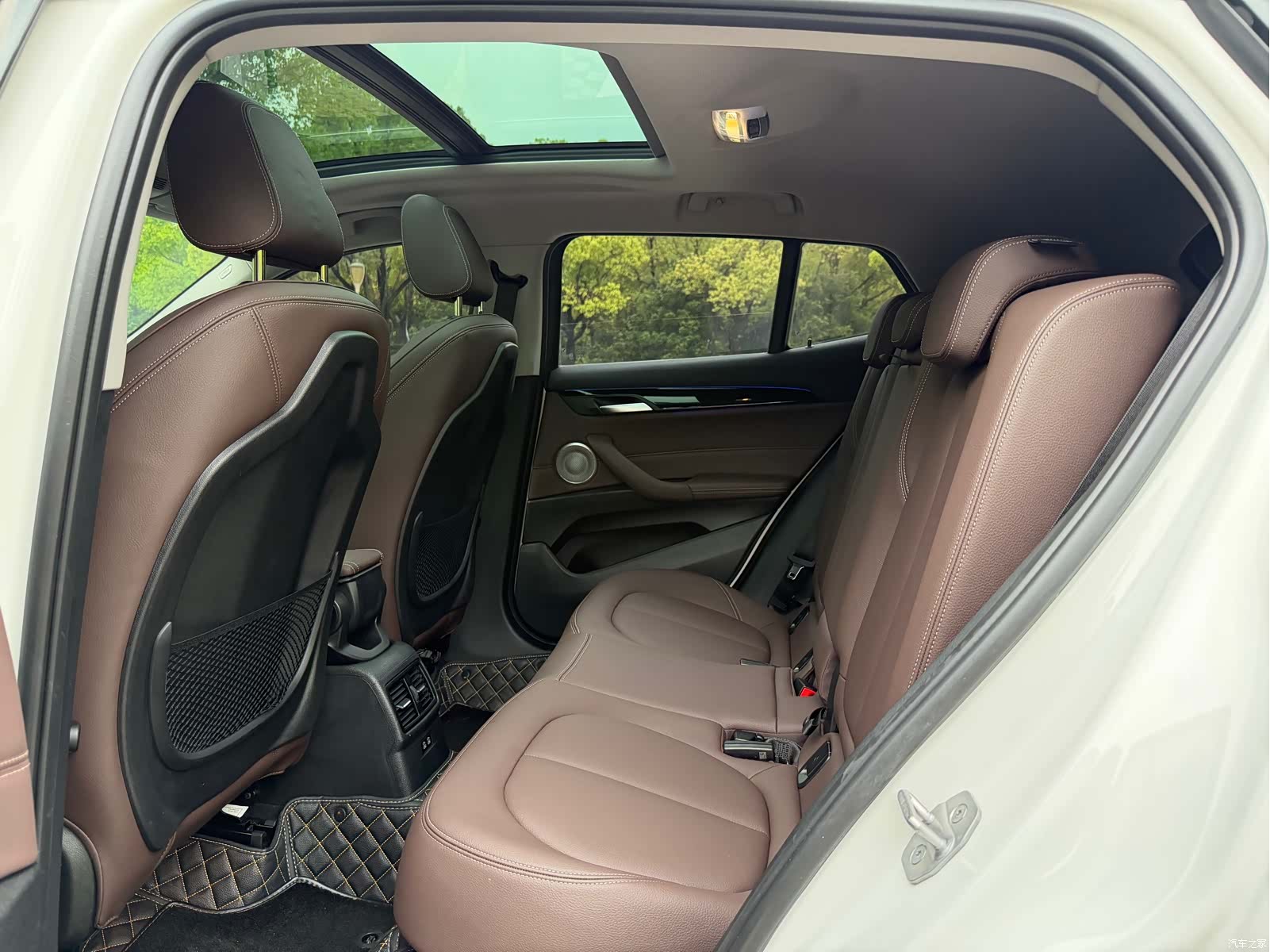 BMW X2, 2023 все фото