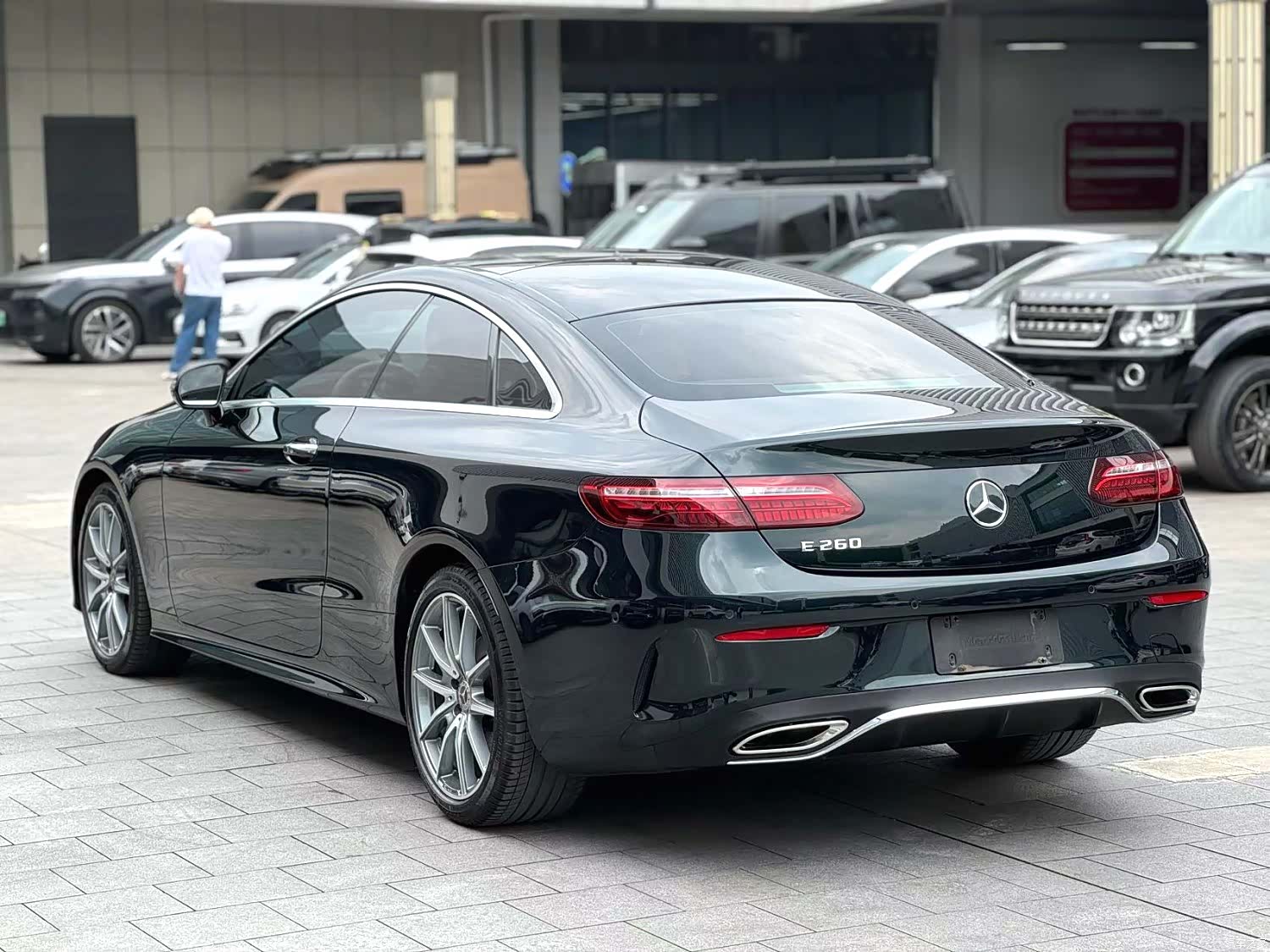 Mercedes-Benz E-Class, 2023 9