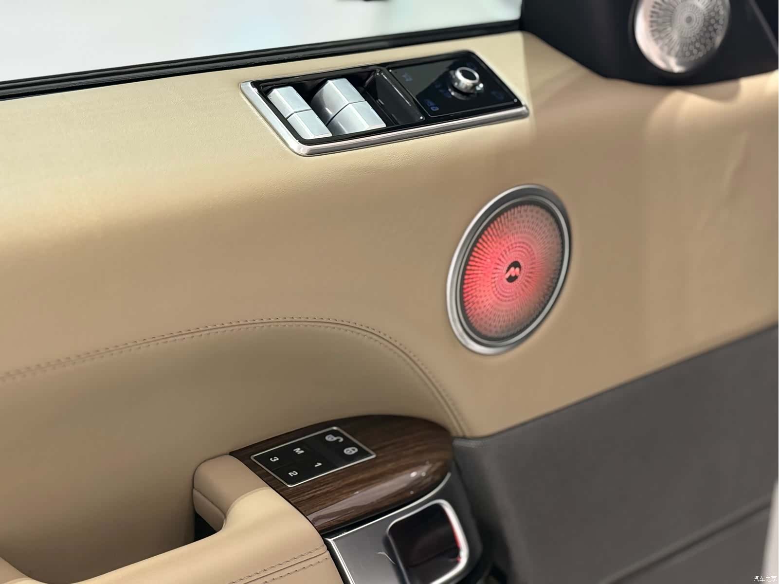 Land Rover Range Rover, 2014 11