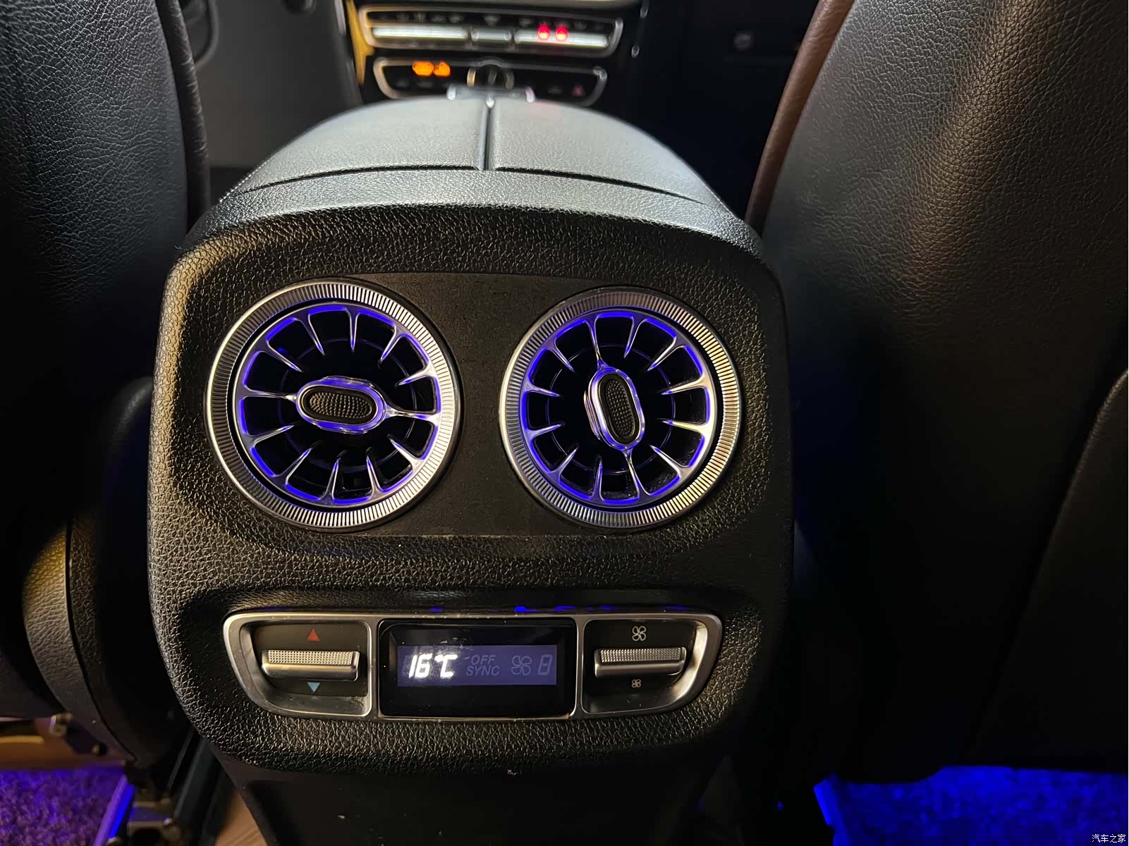 Mercedes-Benz G-Class, 2019 17