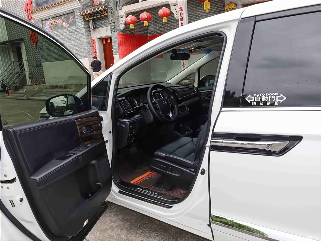 Honda Elysion, 2019 4