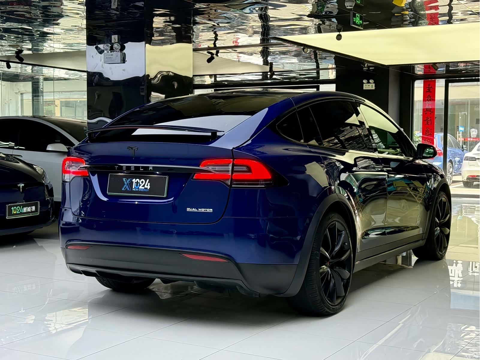 Tesla Model X, 2019 14