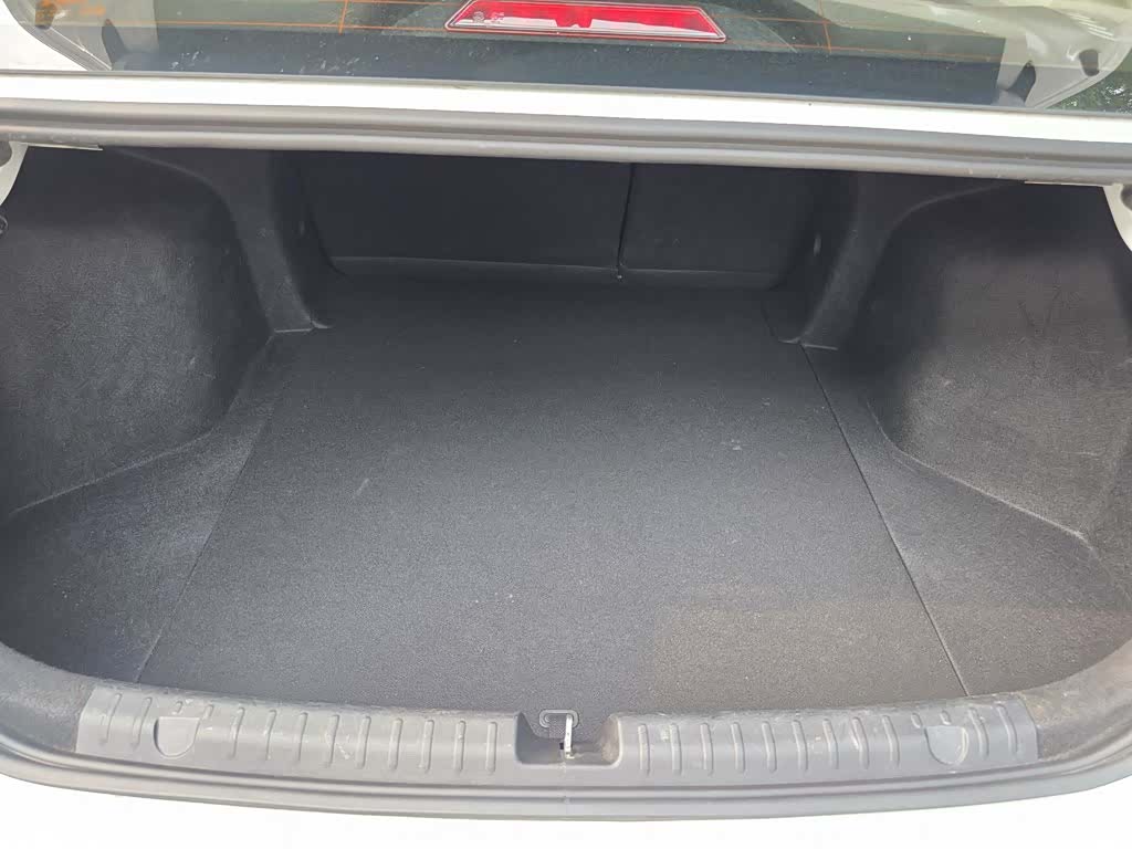 Geely Emgrand, 2024 18