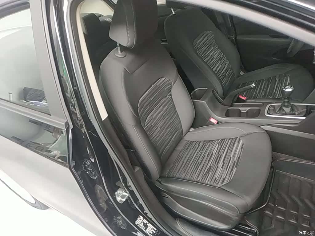 Chevrolet 320, 2018 25