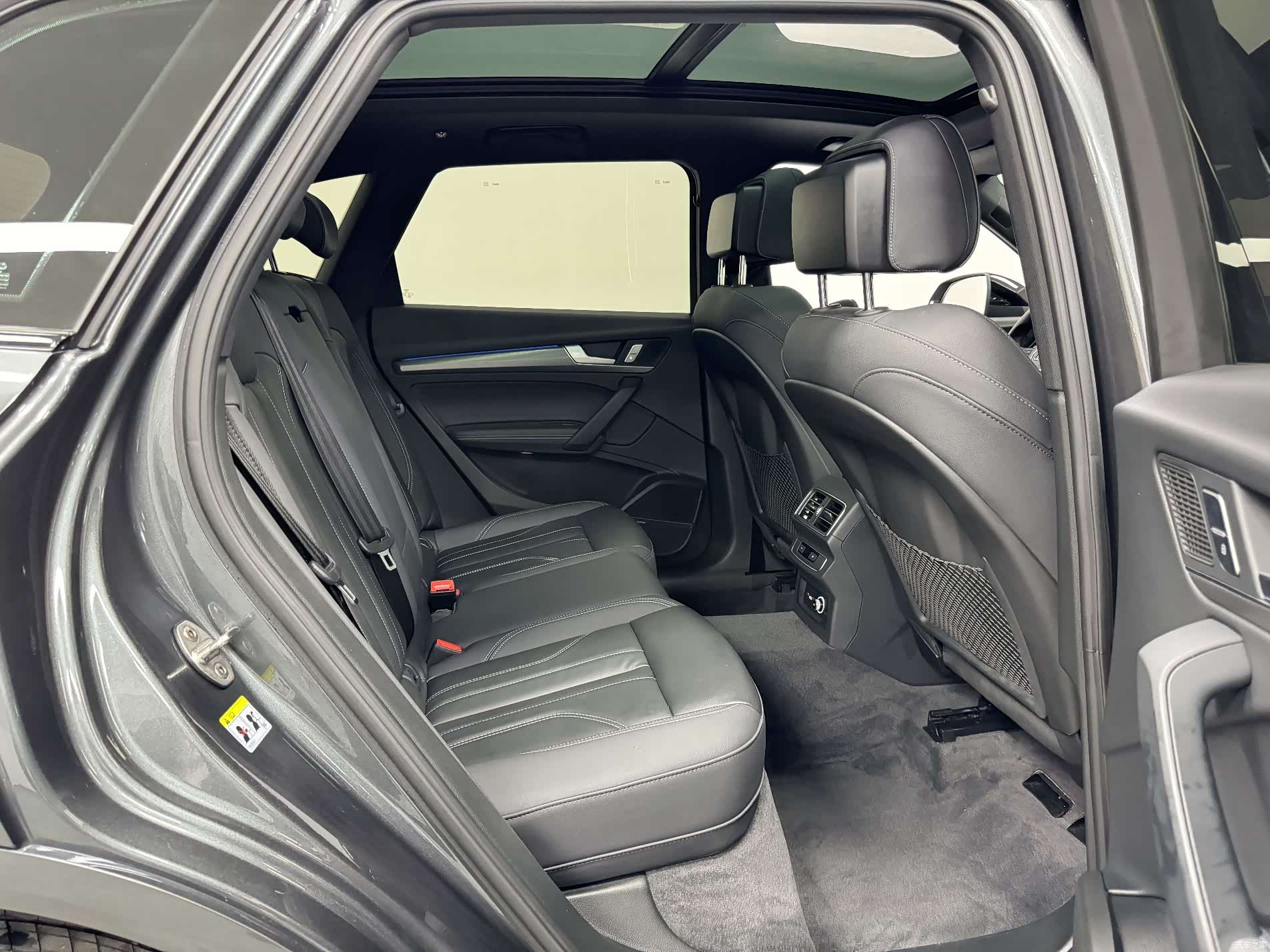 Audi Q5L, 2023 15
