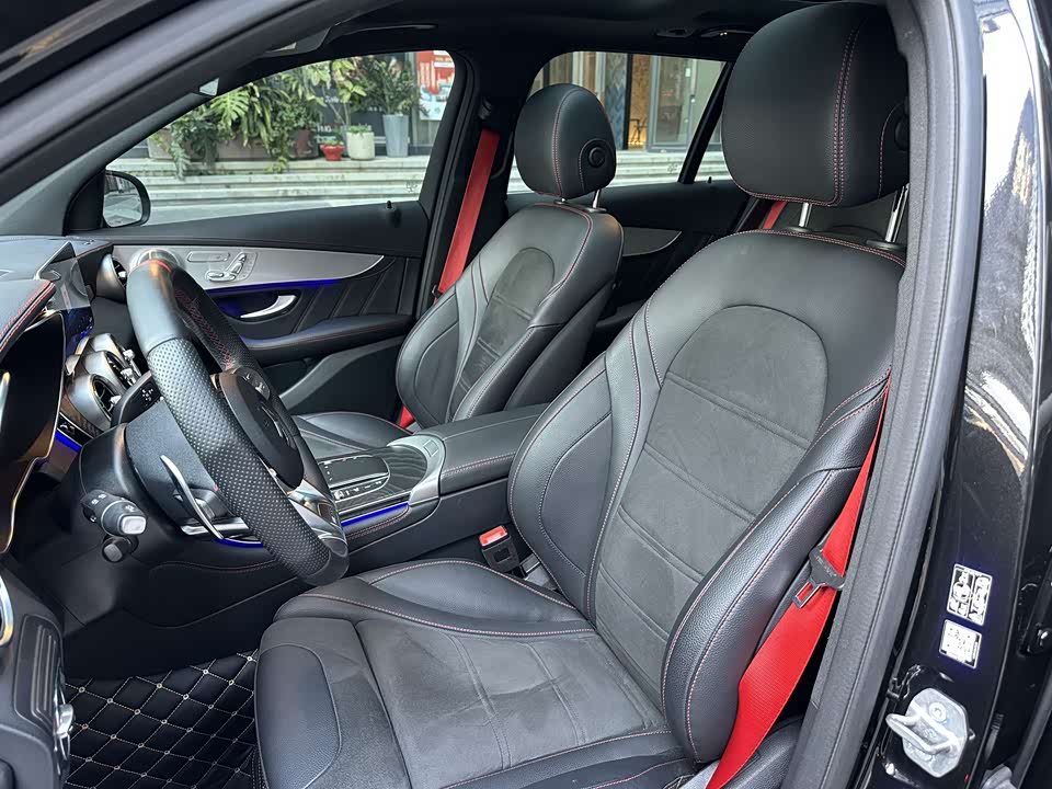 Mercedes-Benz GLC AMG