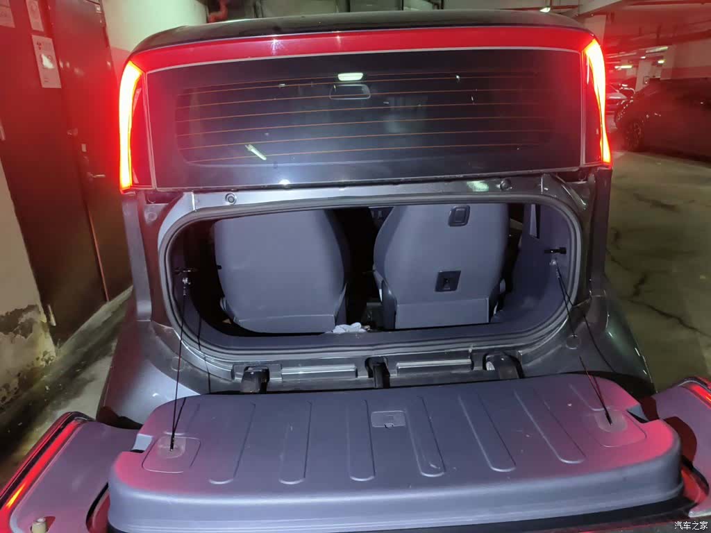 Wuling NanoEV, 2022 16