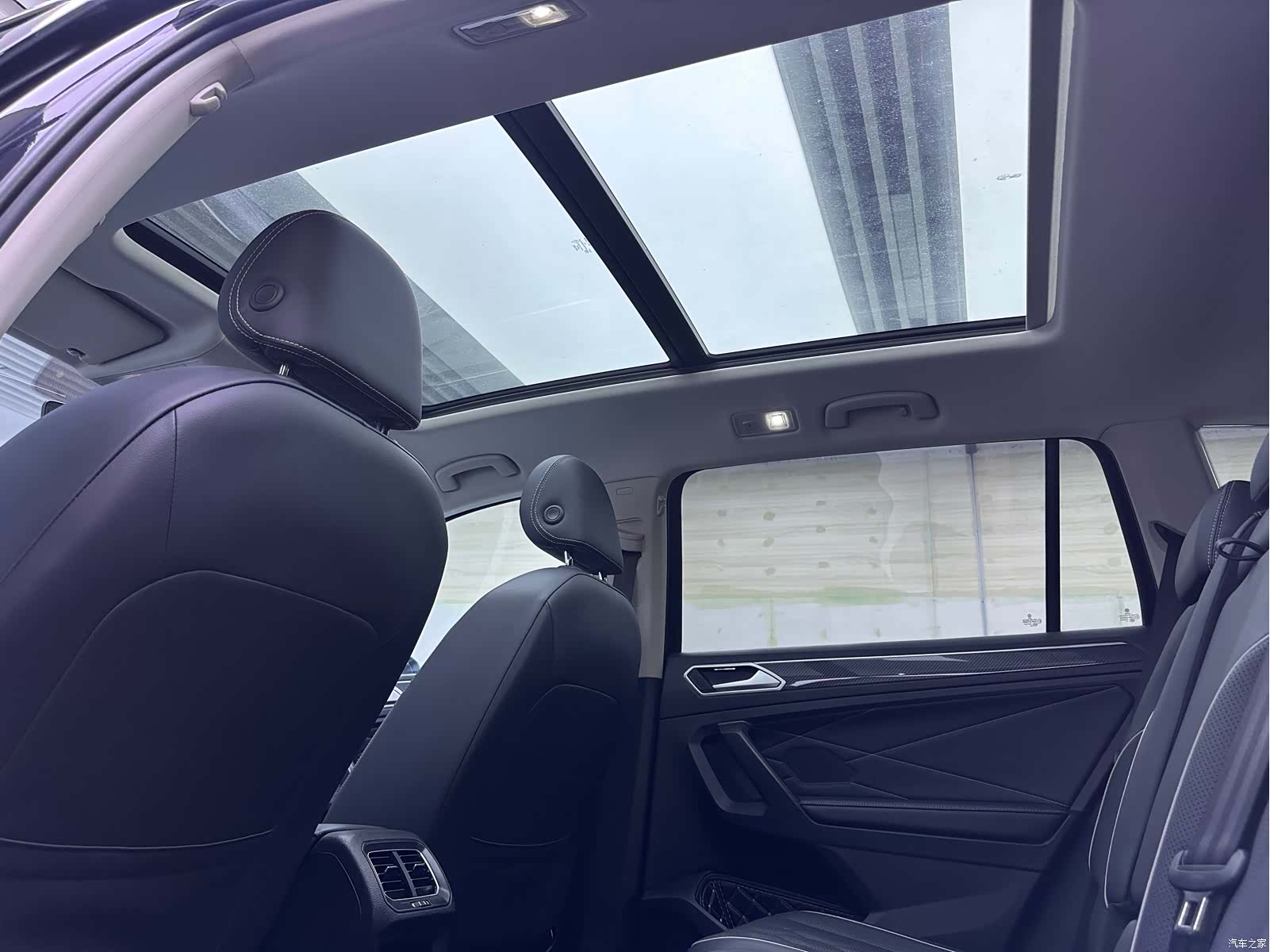 Volkswagen Tiguan L, 2024 11