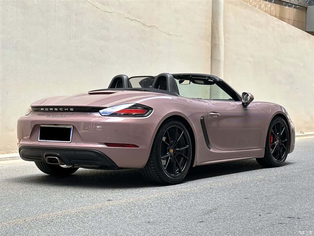Porsche Boxster, 2022 все фото
