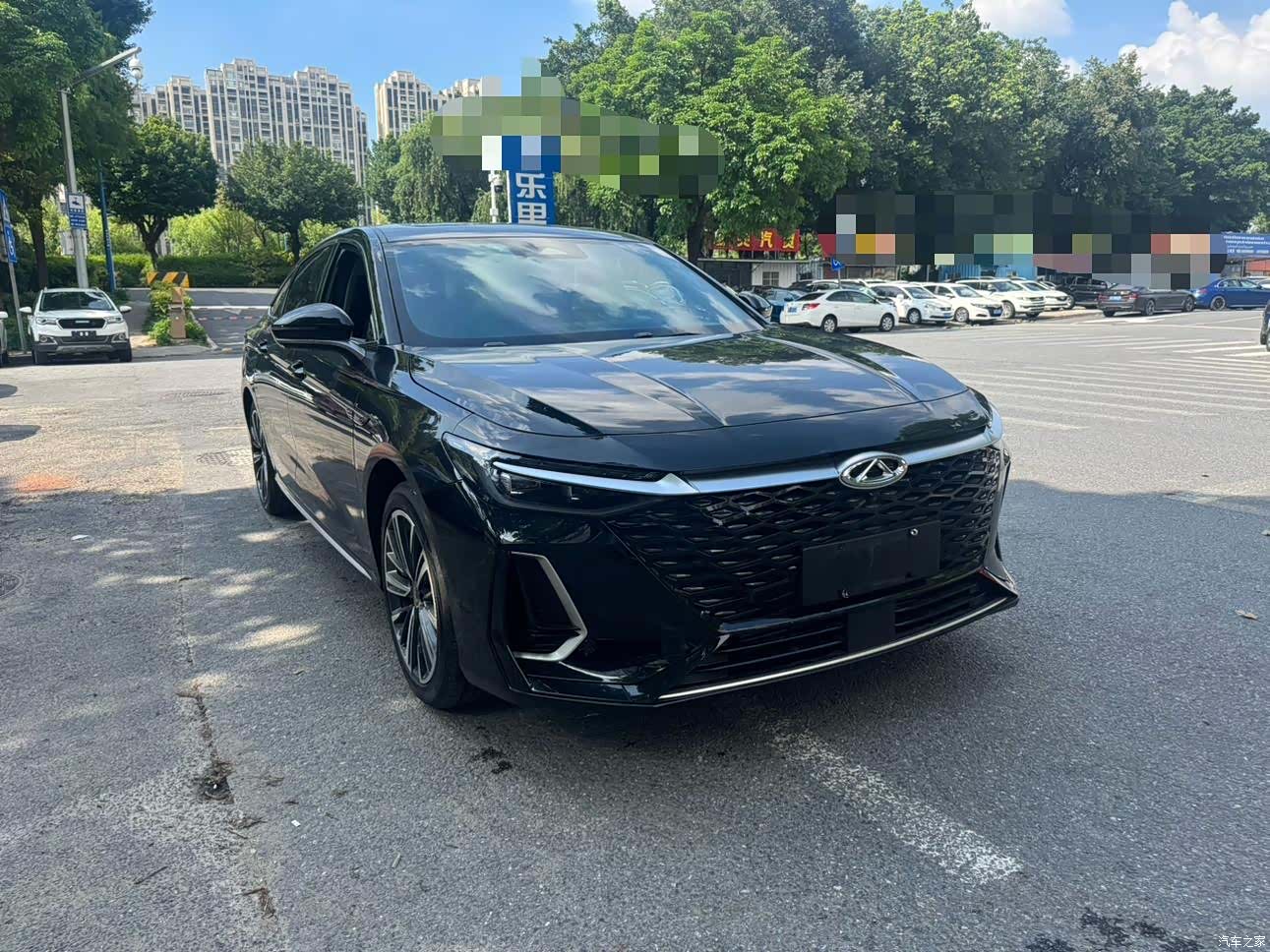 Chery Arrizo 8, 2022 3