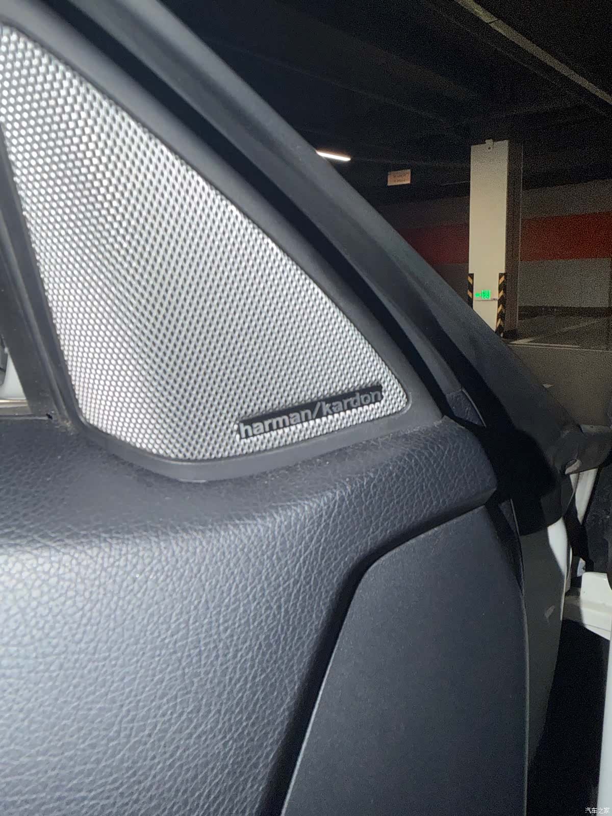 Mercedes-Benz E-Class, 2017 11