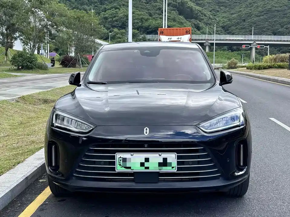 AITO Ask the world M5