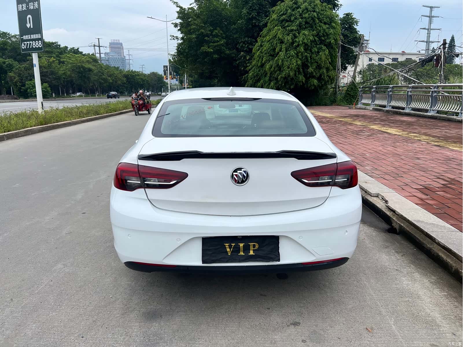 Buick Regal, 2018 8