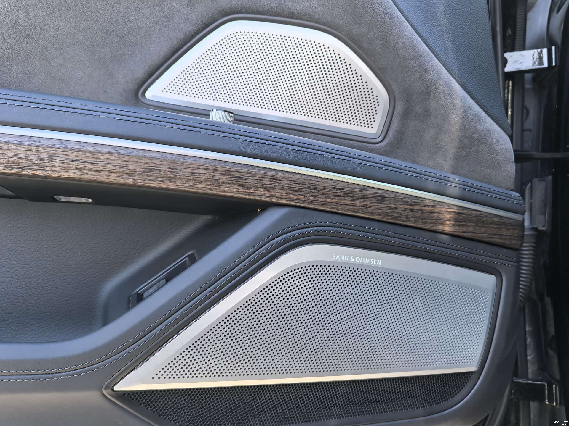Audi A8L, 2021 7