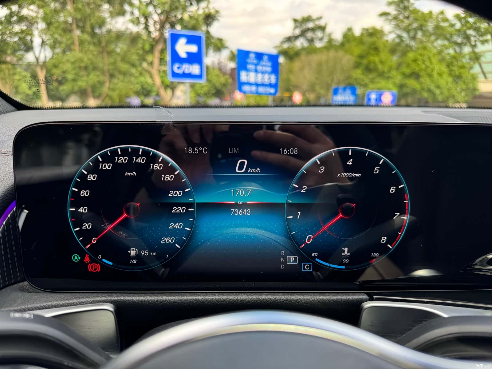 Mercedes-Benz GLB, 2022 9