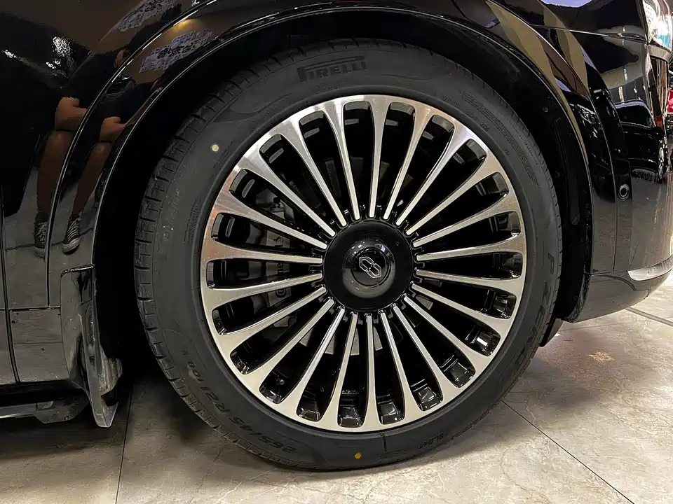 AITO Ask the world M9