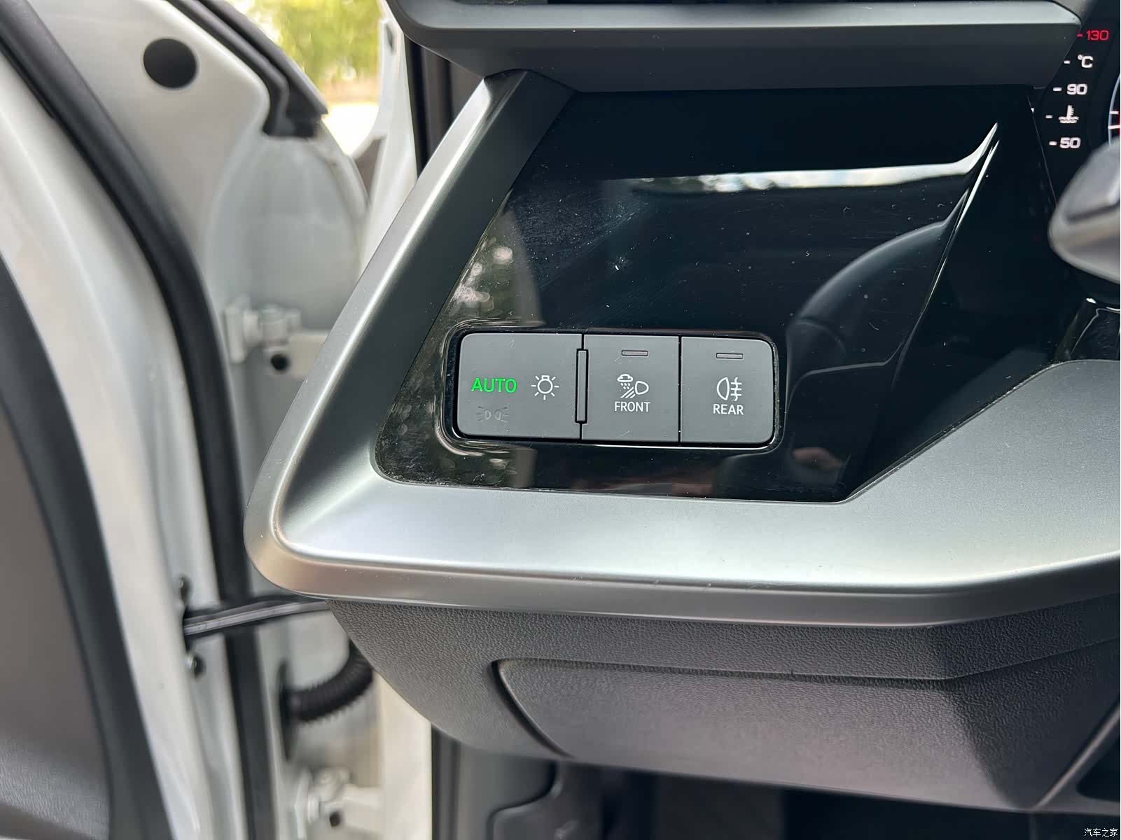 Audi A3, 2023 все фото