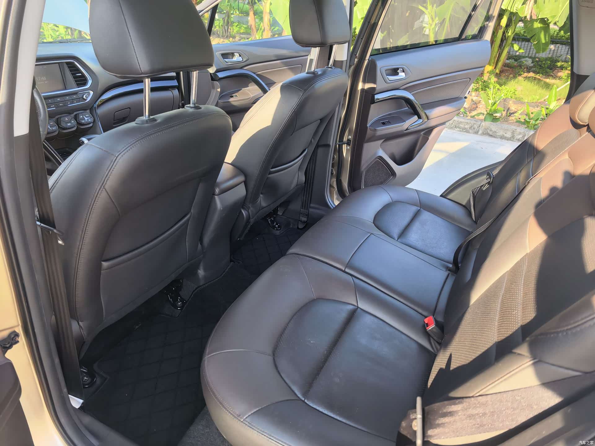 GAC GS4, 2015 14