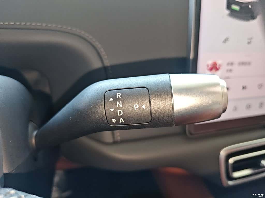 Li Auto L6, 2025 14