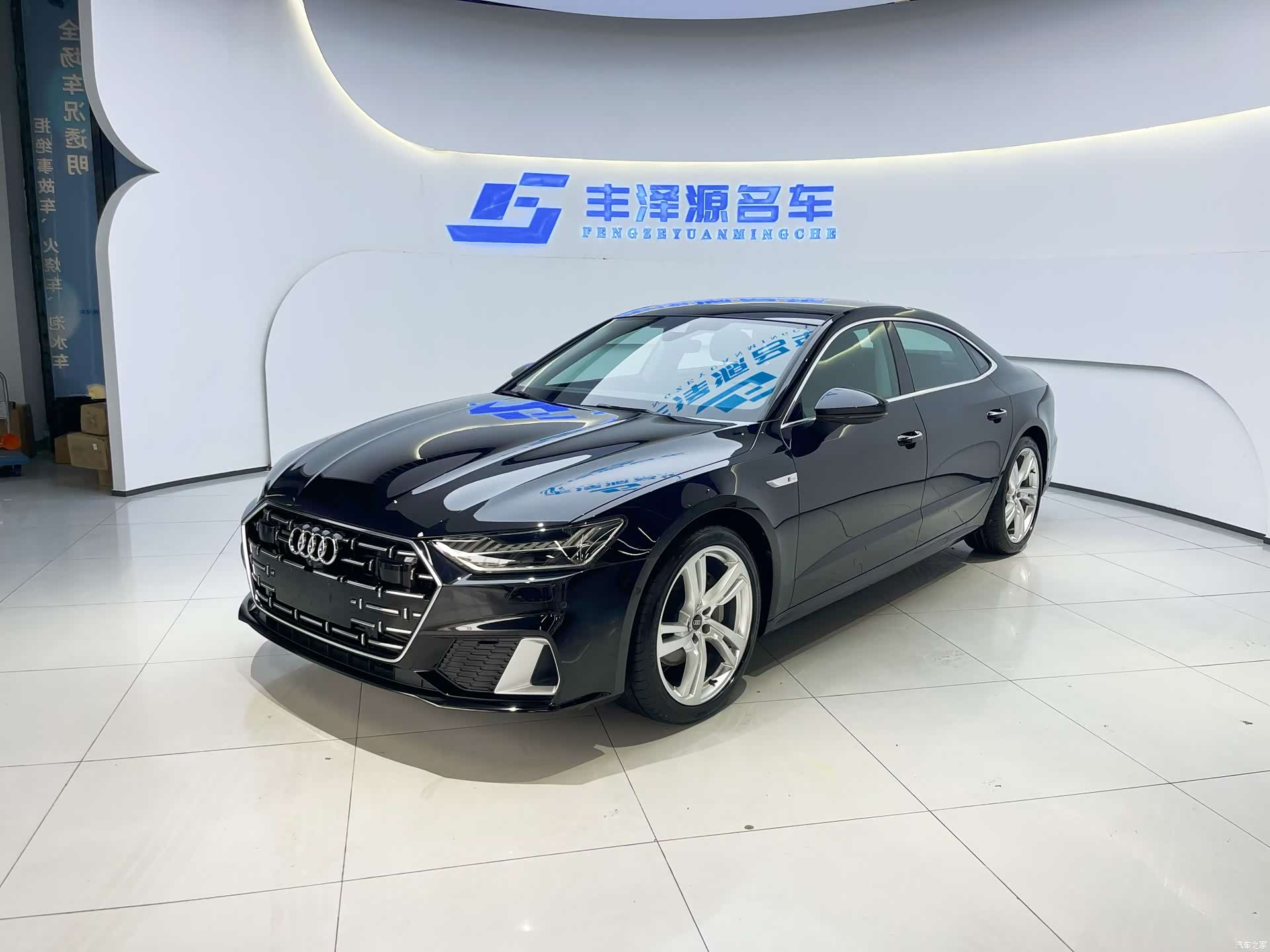 Audi A7L, 2024 1