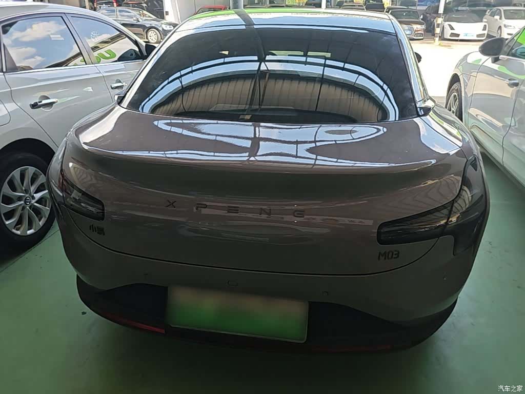 Xpeng Mona M03, 2025 6