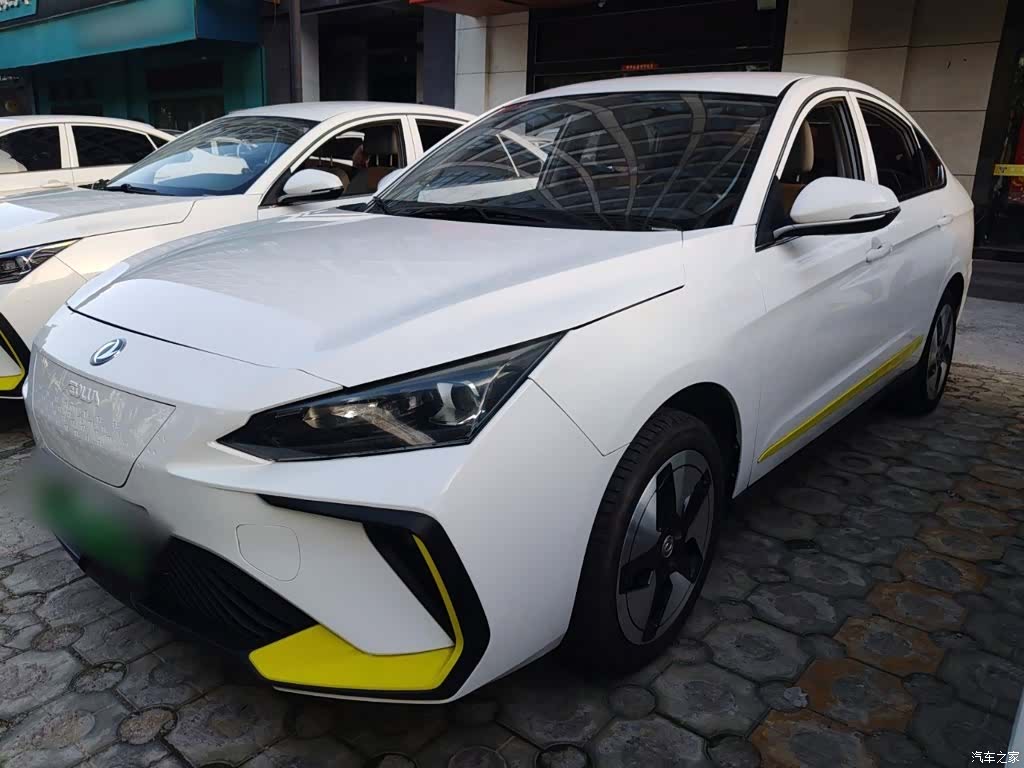 DongFeng E70, 2023 1