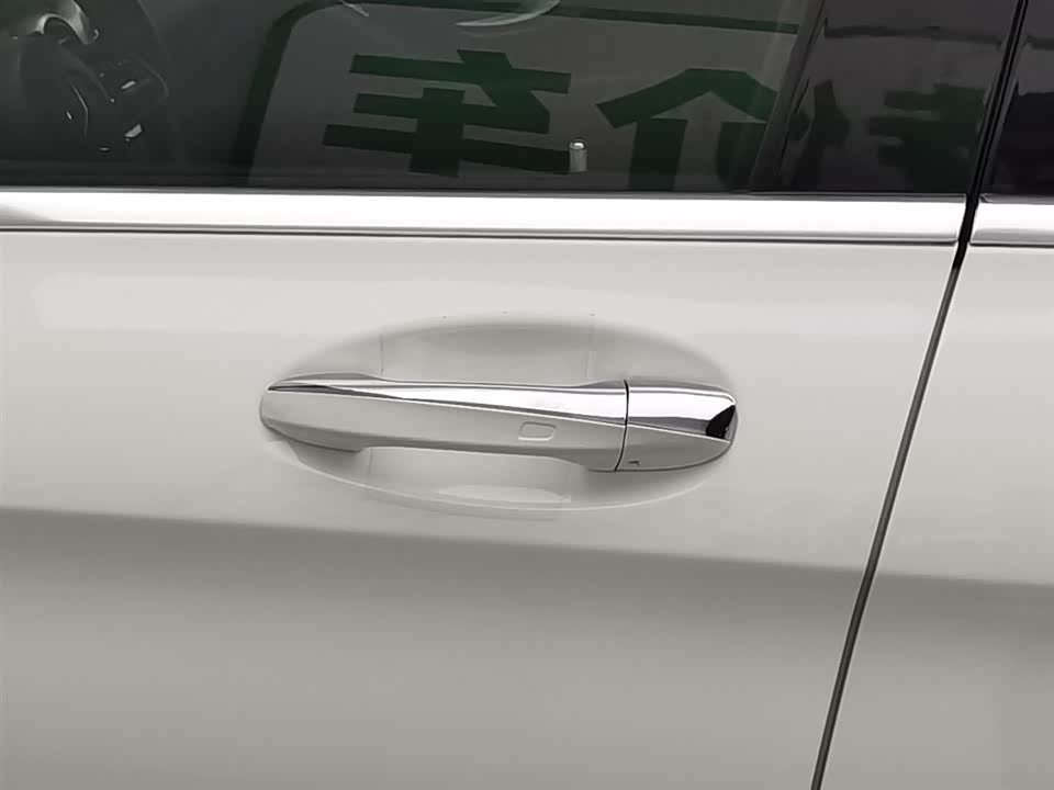 Mercedes-Benz GLC Mercedes-Benz GLC