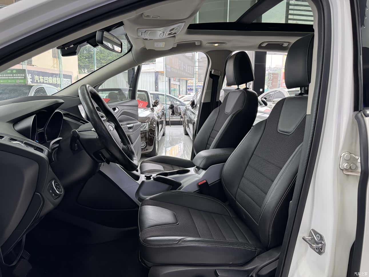 Ford Kuga, 2016 7