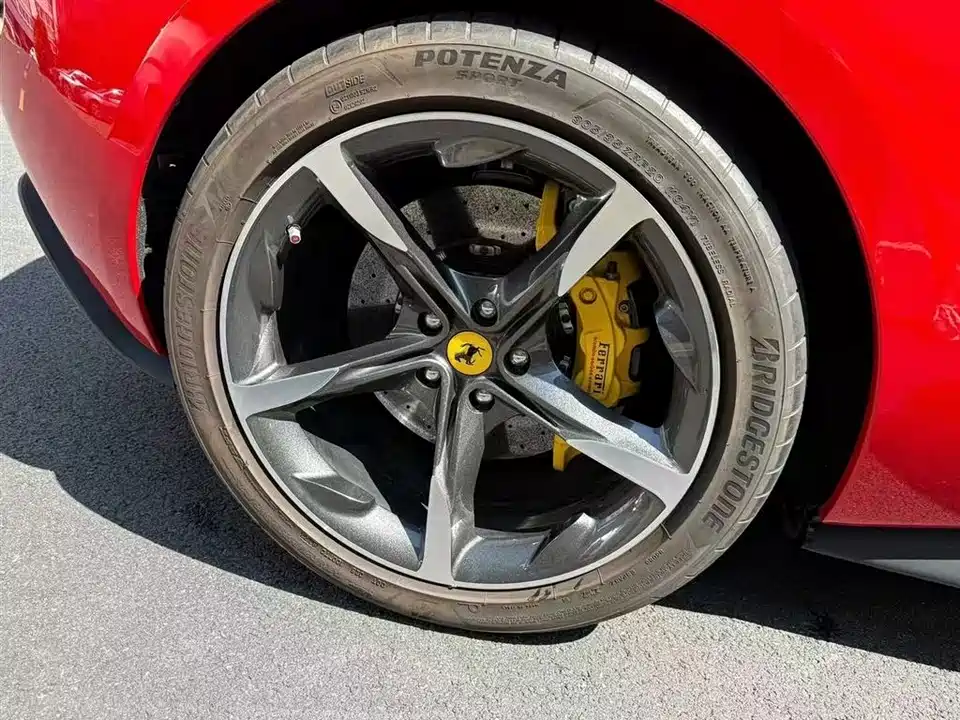 Ferrari 296