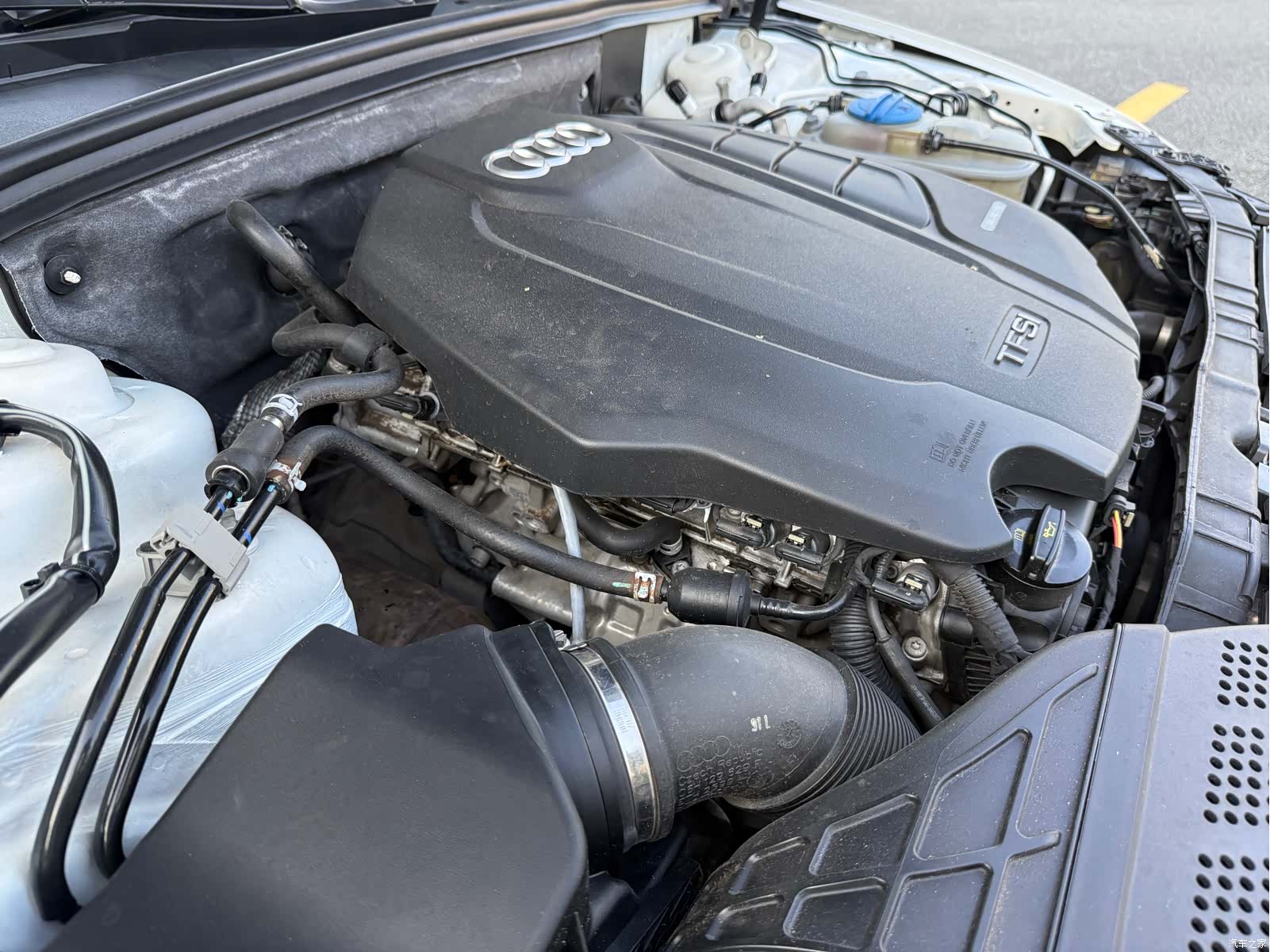 Audi A4L, 2016 28