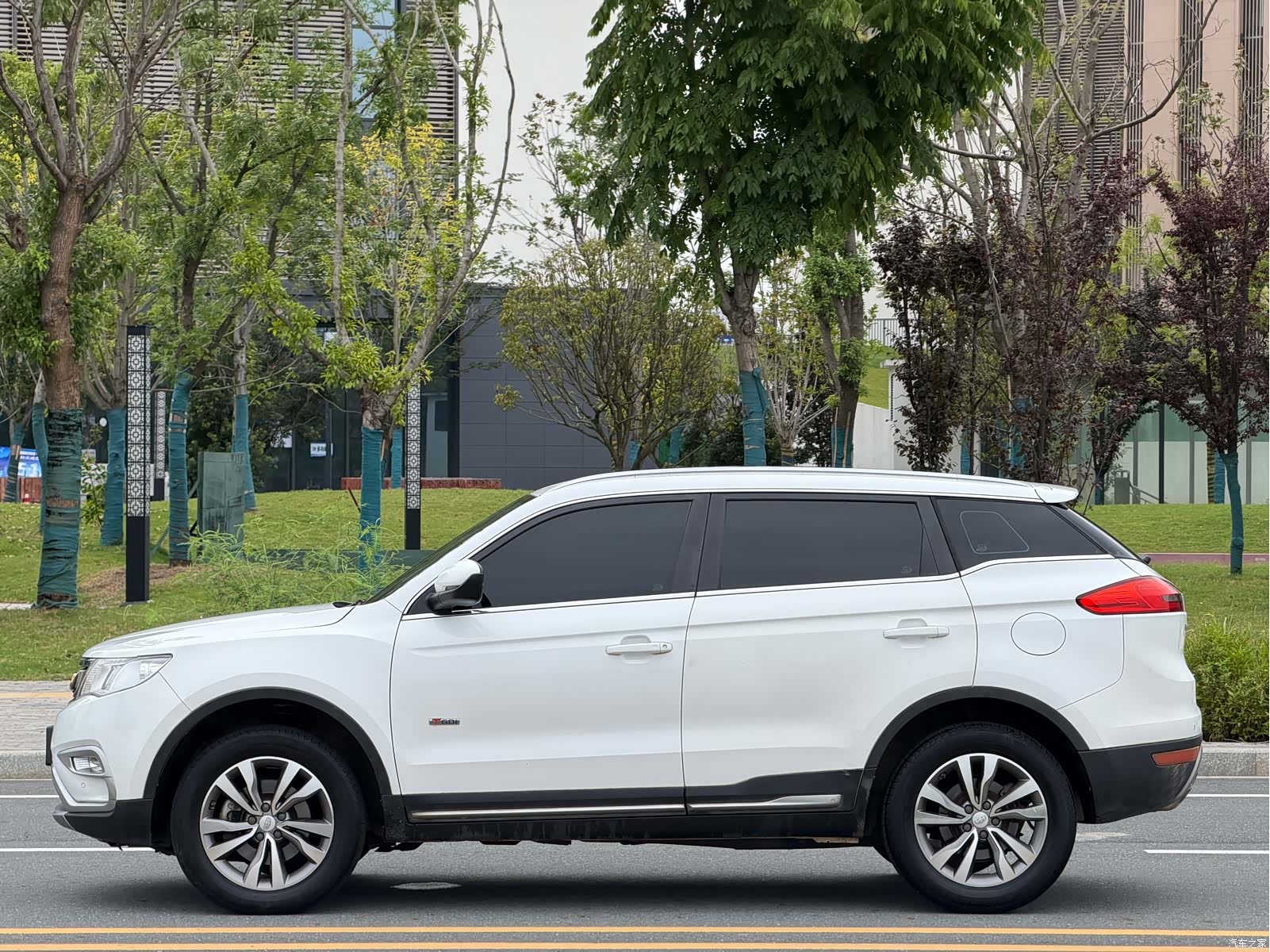 Geely Boyue, 2017 7