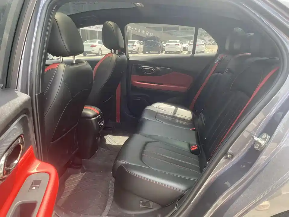 Trumpchi Shadow Leopard